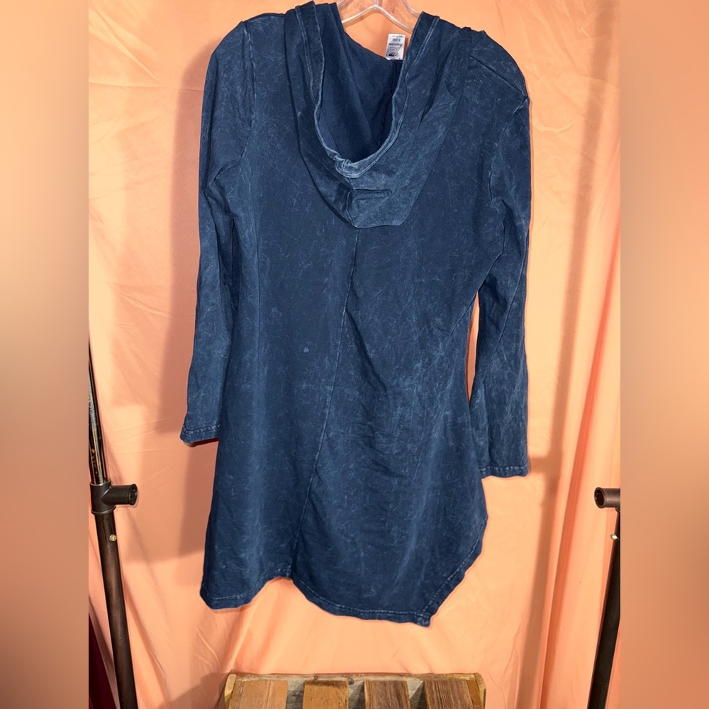 Magdalena Size Small - image 2